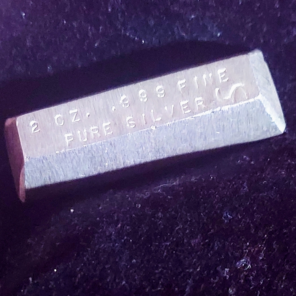 2 oz .999 silver bar.